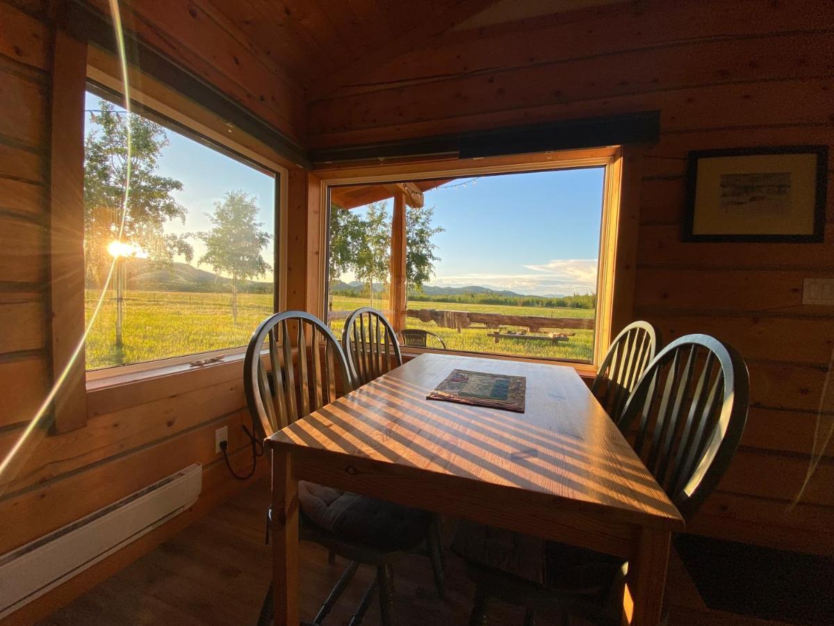 Вилла Oma'S And Opa'S Northern Lights Viewing Cabin Уайтхорс Экстерьер фото